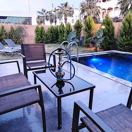 Ultra Luxury Casa Feliz Hotel