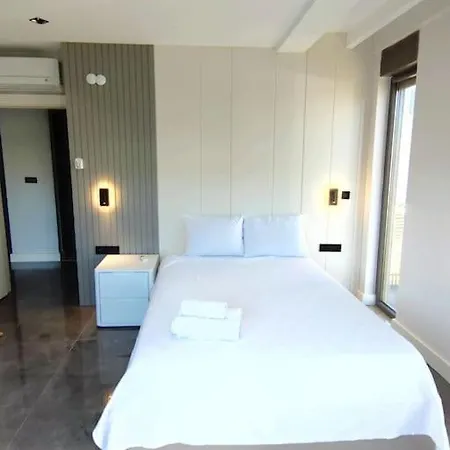 Ultra Luxury Casa Feliz Hotel 4*